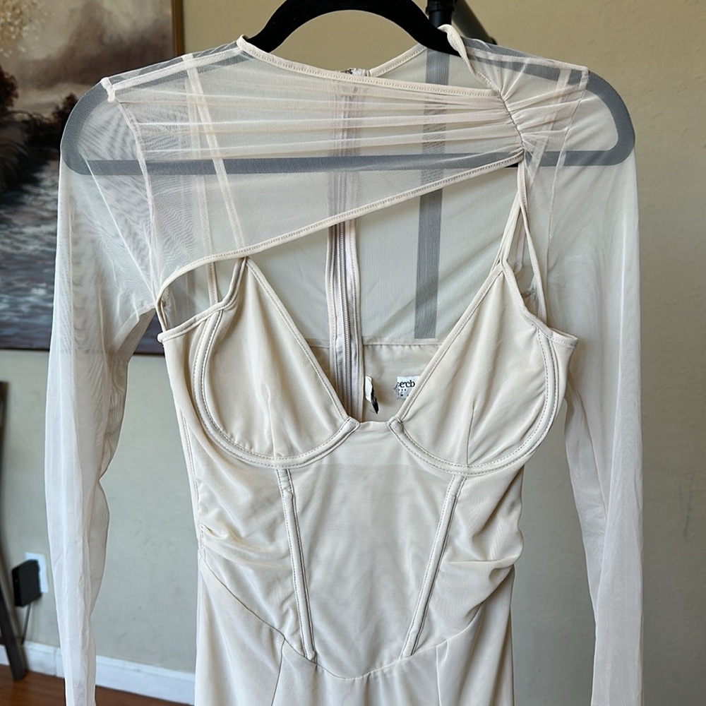 House of CB ‘Beatrice’ Beige Corset Midi Dress NWOT Size S‎ - Picture 7 of 14